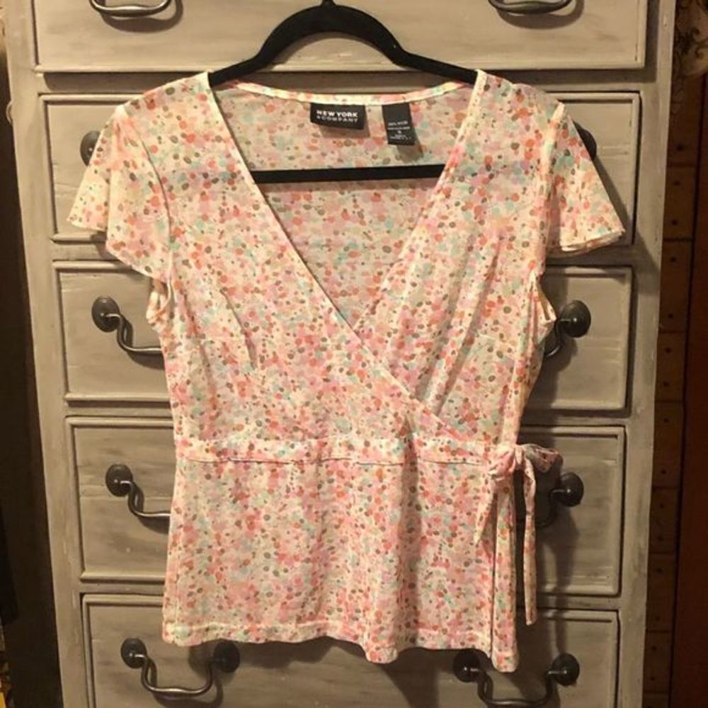 New York & Company Floral Sheer Wrap Top Small
